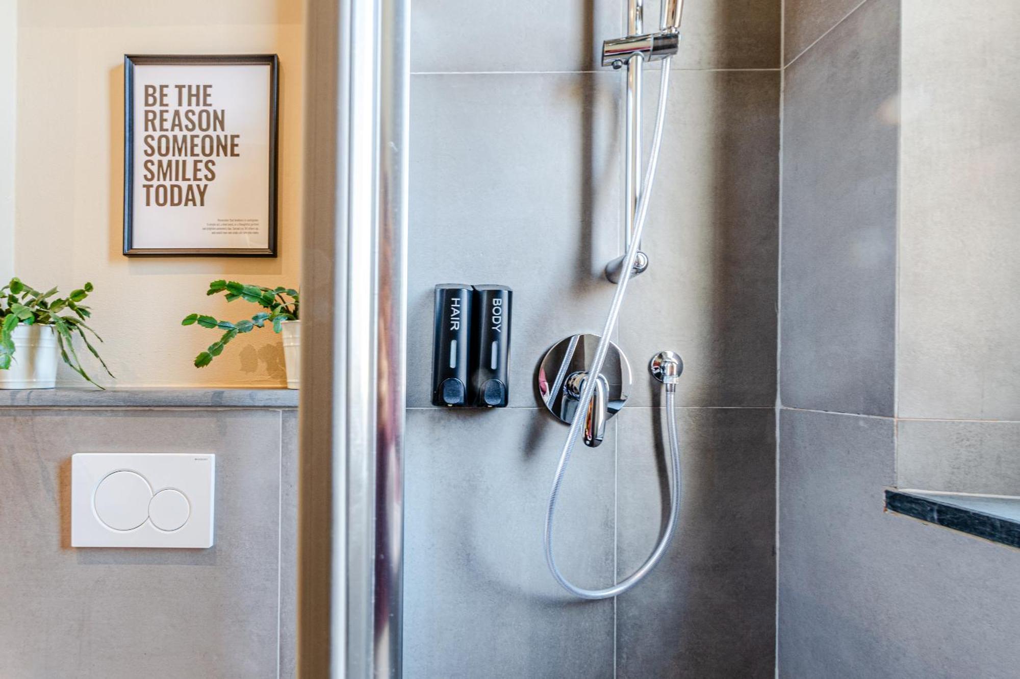 Bed and Breakfast Dany House Флоренция Экстерьер фото